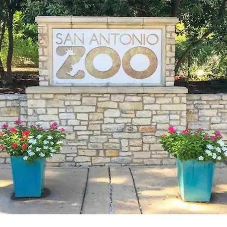 Private Hot Tub3Bd2Ba 2 Miles To Sa River Walk